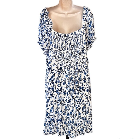 NWT City Chic Zoe Dress in Ivory White 22W - Picture 4 of 16